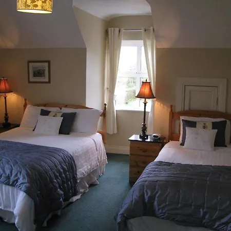 Greenlawn Bed & Breakfast 3*